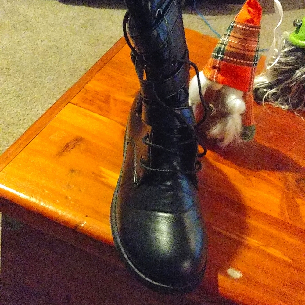 Black Boots